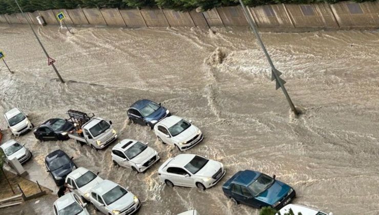 Ankara’da sağanak ve fırtına