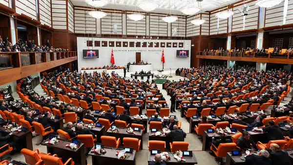 Ümit Özlale’den Kontrolmatik tepkisi: ‘Emeklilik birikimlerinin ne kadarı risk altında?’